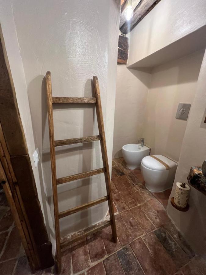 La Casa Del Teatro Appartement Campiglia dʼOrcia Buitenkant foto