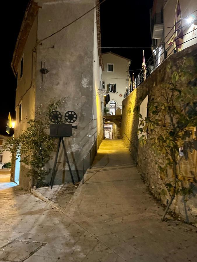 La Casa Del Teatro Appartement Campiglia dʼOrcia Buitenkant foto
